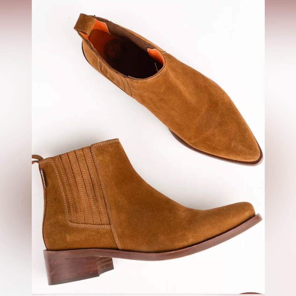 NWT! Penelope Chilvers Mod Suede Boot - Brown - Picture 2 of 15